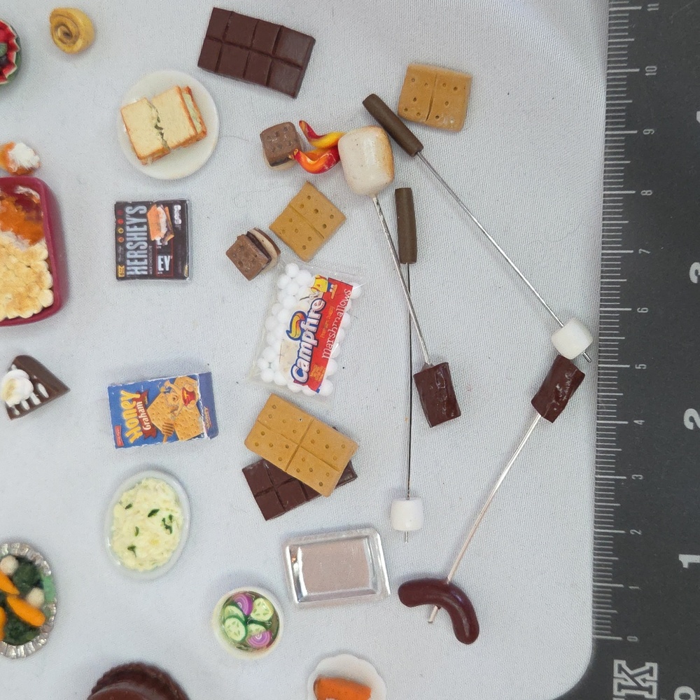 71 Piece Doll House Miniature Food Snack Dishes Lot - Picture 3 of 10